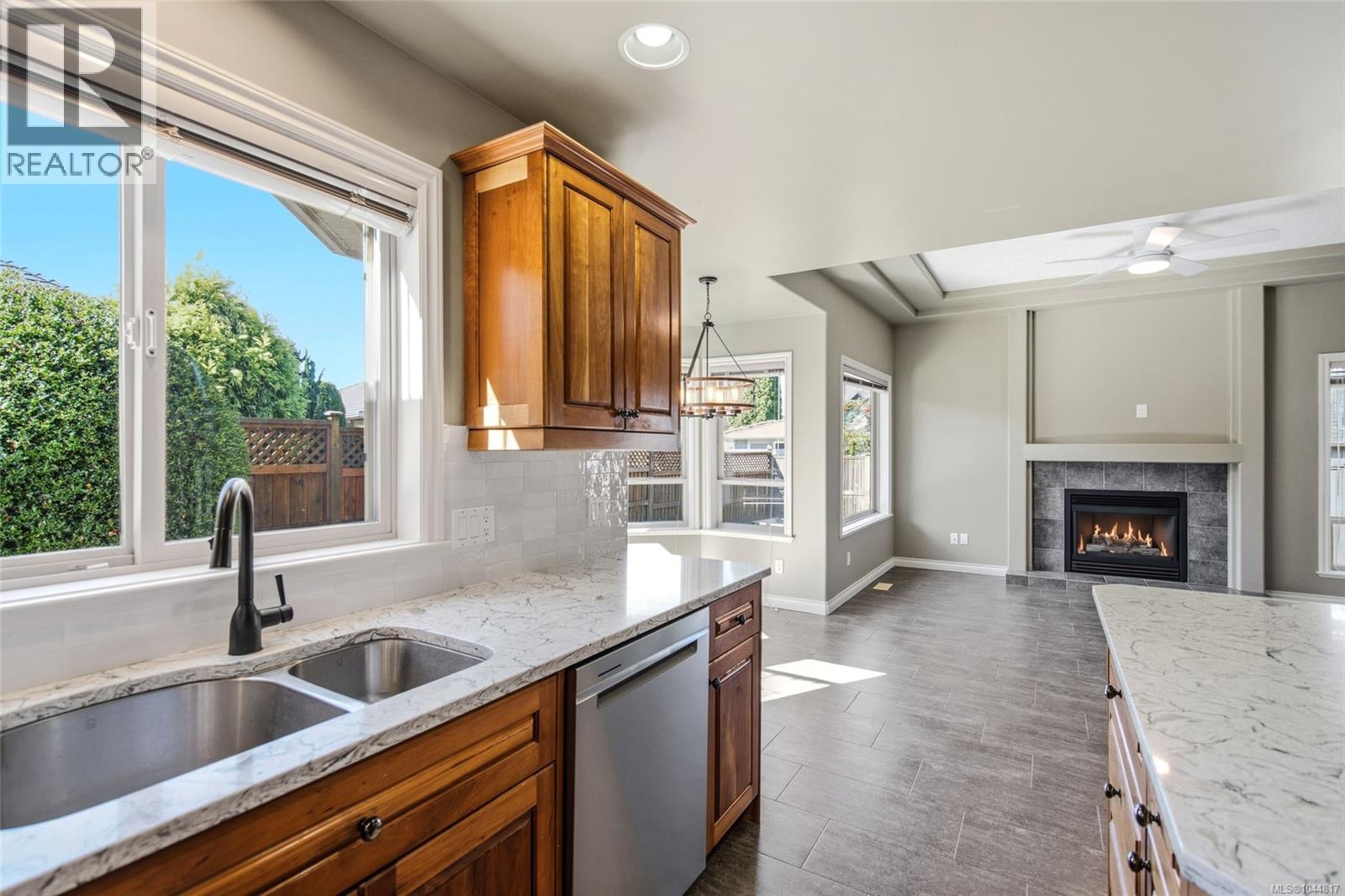 For Sale: 1096 Aery View Way, Parksville, ON | 4 Bed, 3 Bath House for $295,000. See 26 photos!