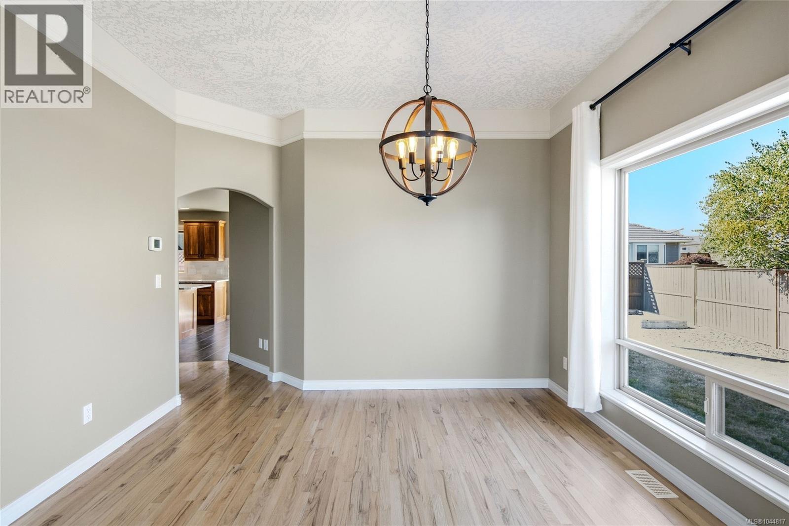 For Sale: 1096 Aery View Way, Parksville, ON | 4 Bed, 3 Bath House for $295,000. See 26 photos!