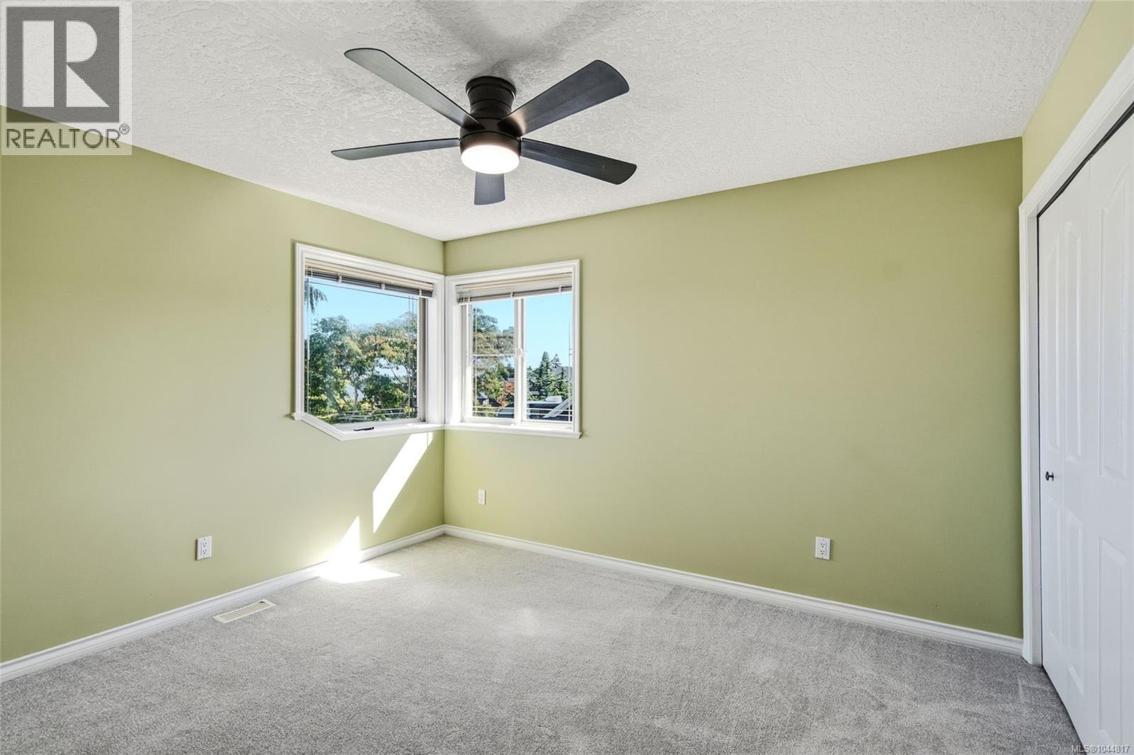 For Sale: 1096 Aery View Way, Parksville, ON | 4 Bed, 3 Bath House for $295,000. See 26 photos!