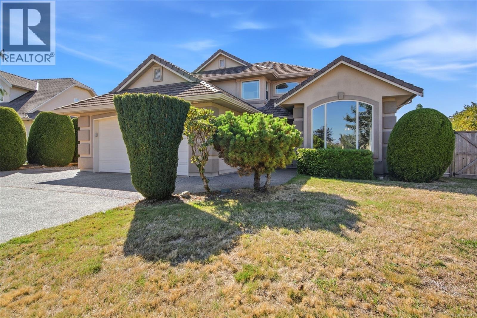 1096 Aery View Way, Parksville | Image 2