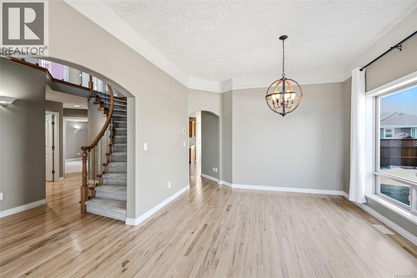 For Sale: 1096 Aery View Way, Parksville, ON | 4 Bed, 3 Bath House for $295,000. See 26 photos!