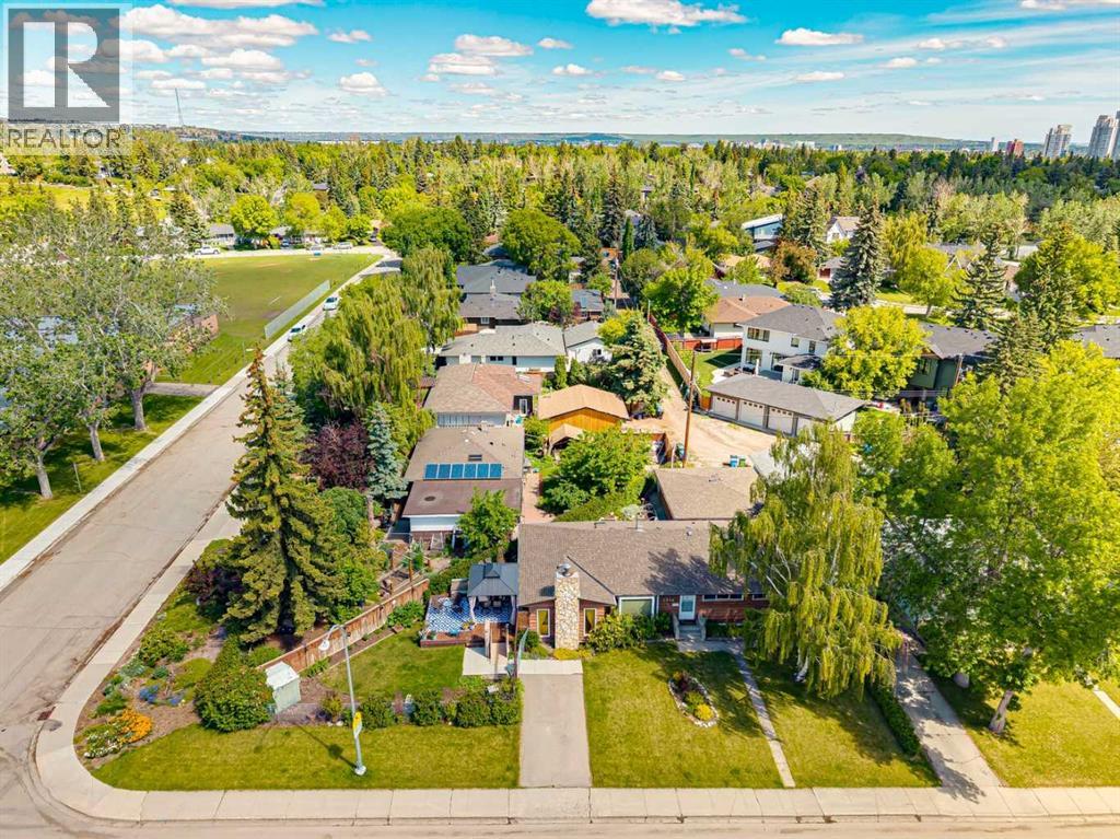 4528 26 Avenue Sw, Calgary, Alberta  T3E 0P9 - Photo 2 - A2346588