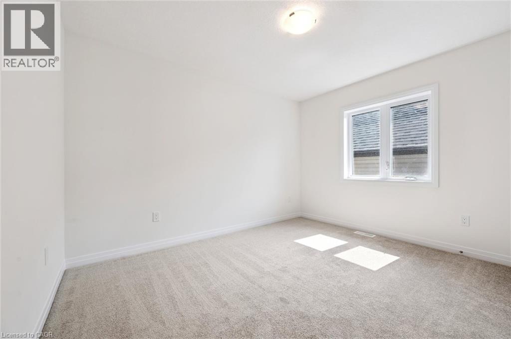 451 Benninger Street, Kitchener, Ontario  N2E 0J8 - Photo 17 - 40856441