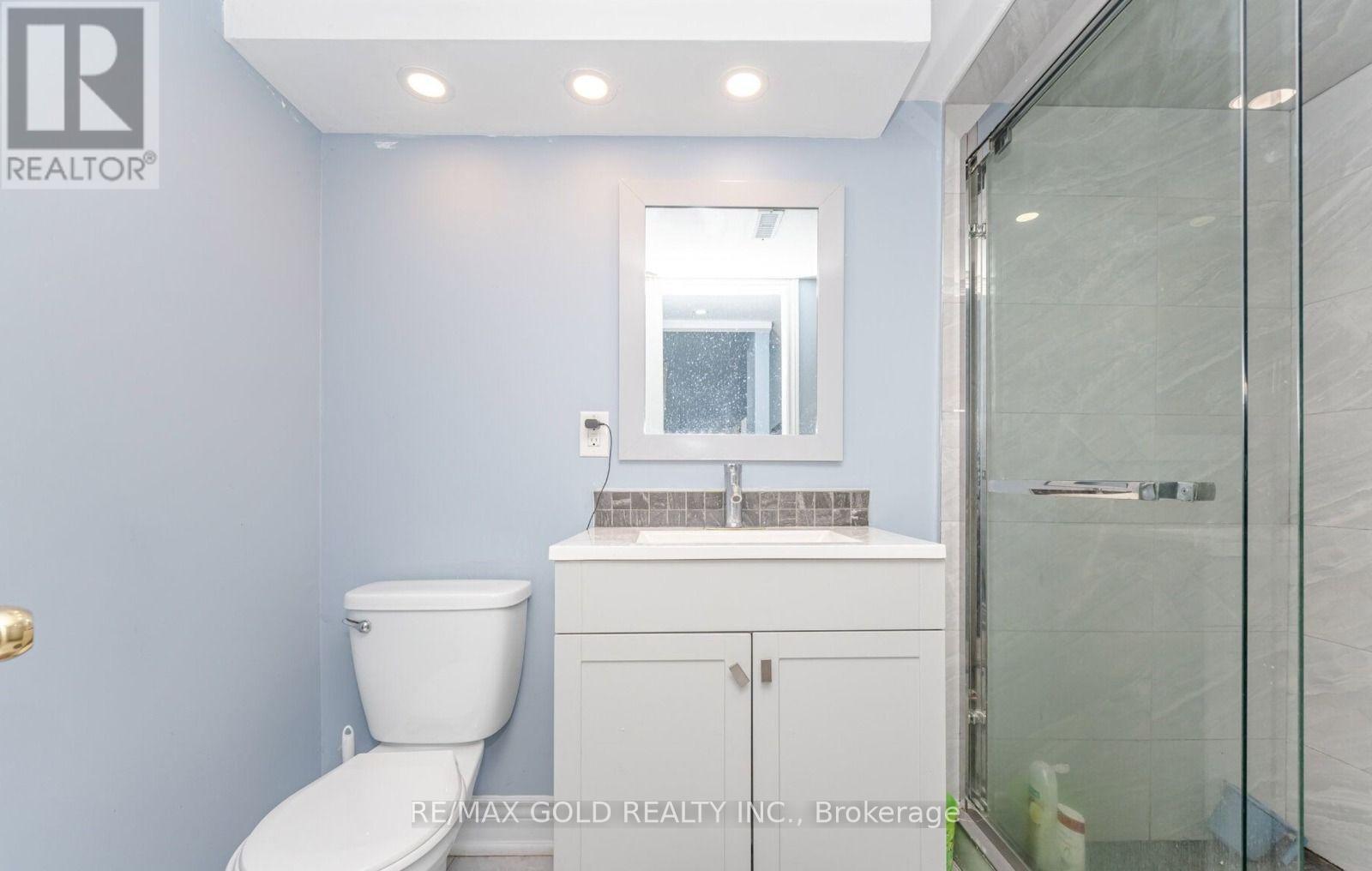 5261 River Forest Court, Mississauga, Ontario  L5V 2C7 - Photo 48 - W13804406