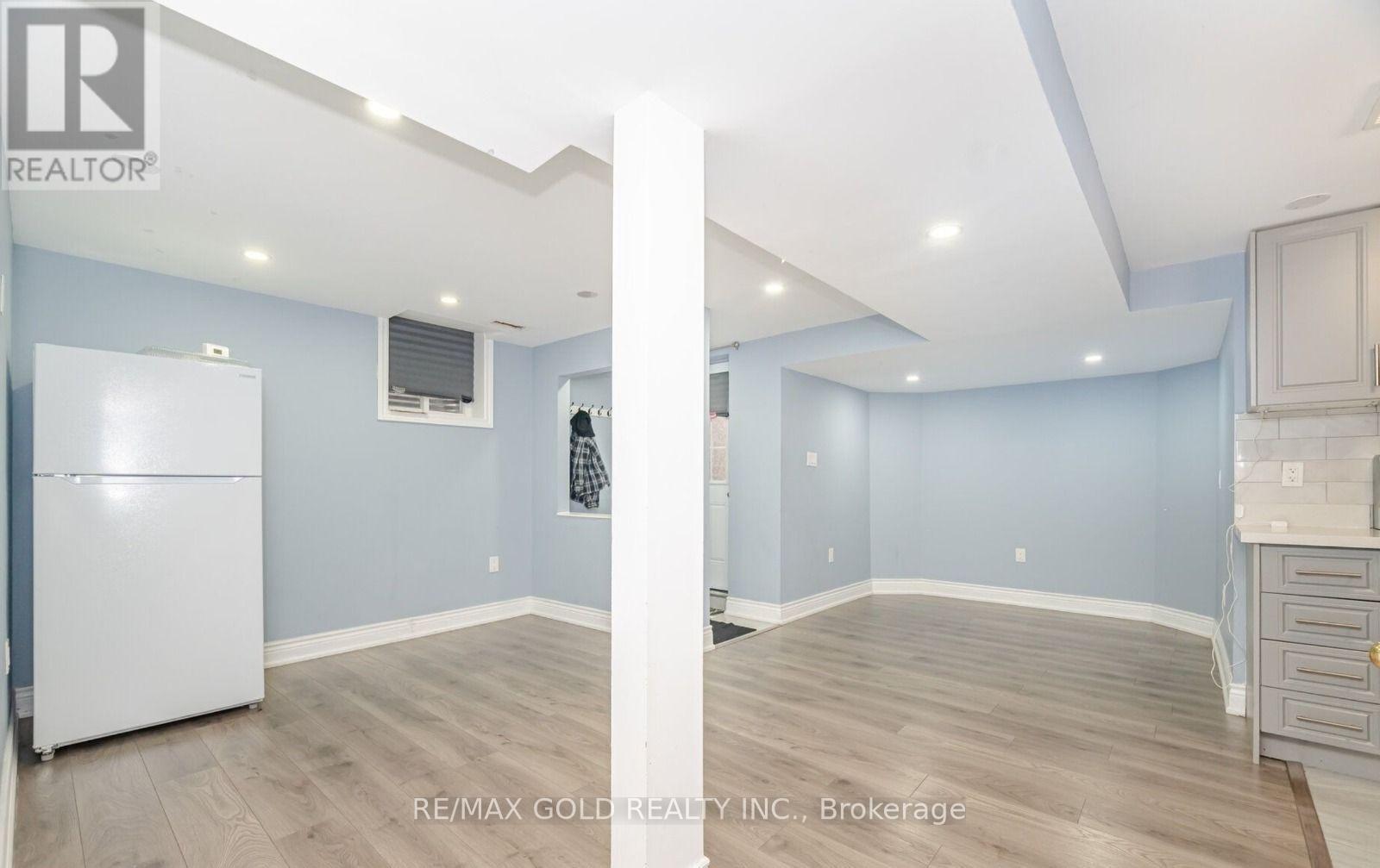 5261 River Forest Court, Mississauga, Ontario  L5V 2C7 - Photo 47 - W13804406