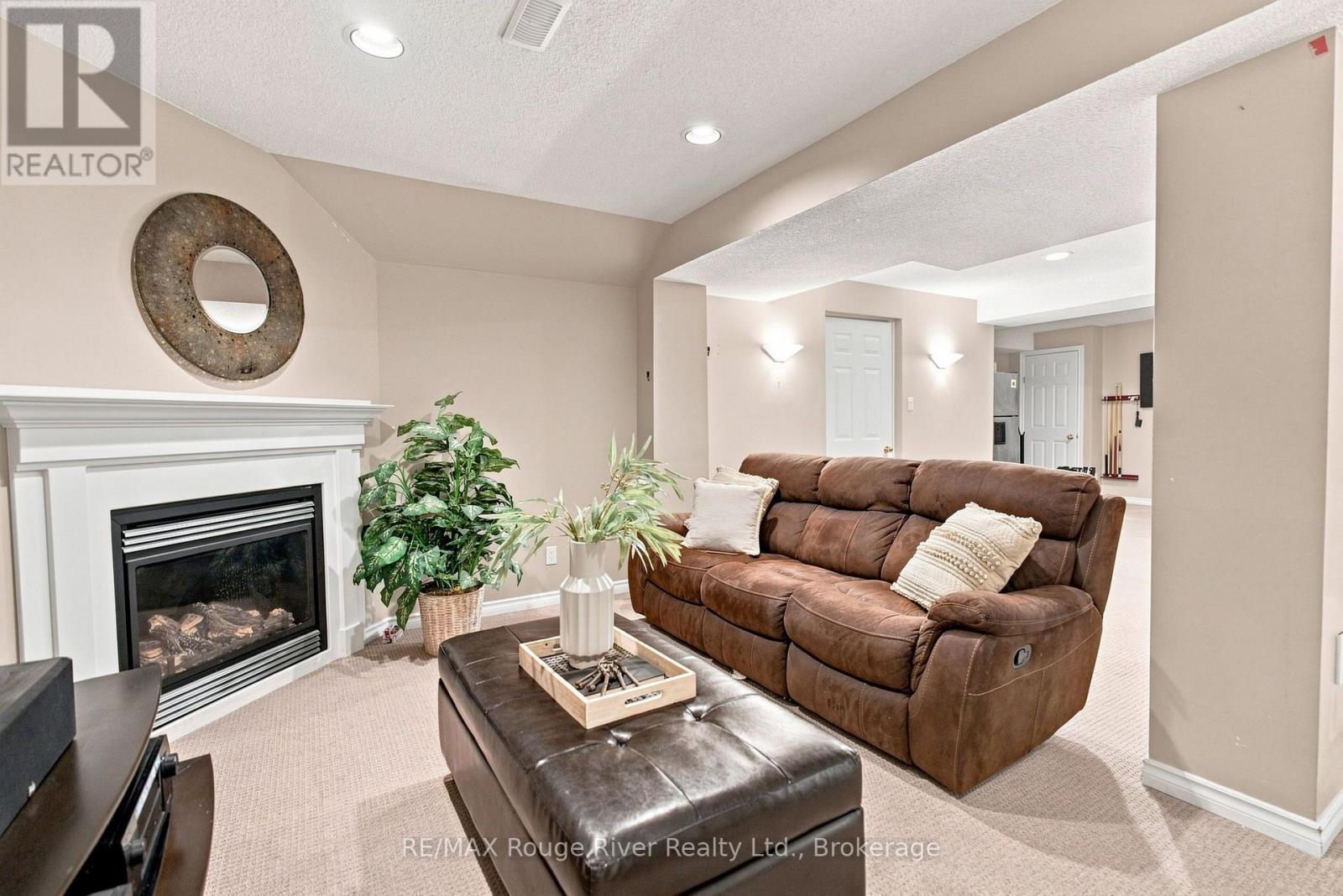 7 Lyndhurst Crescent, Whitby, Ontario  L1R 1E4 - Photo 33 - E13804584