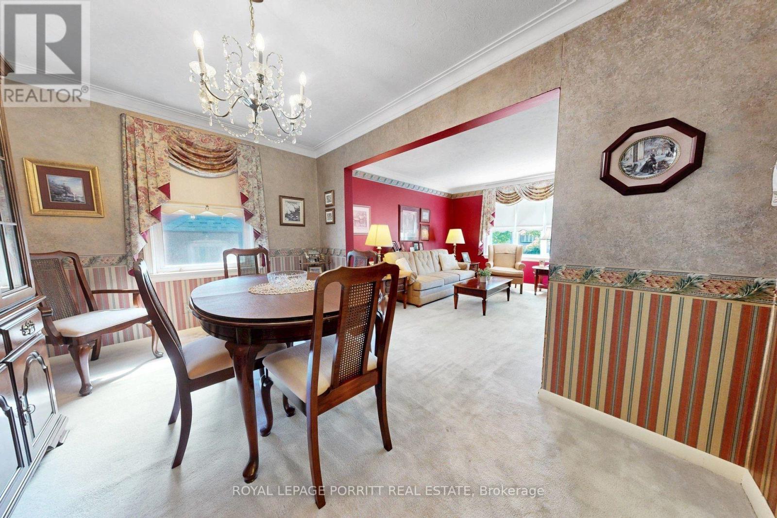 247 Hallmark Avenue, Toronto, Ontario  M8W 4L3 - Photo 12 - W13806298