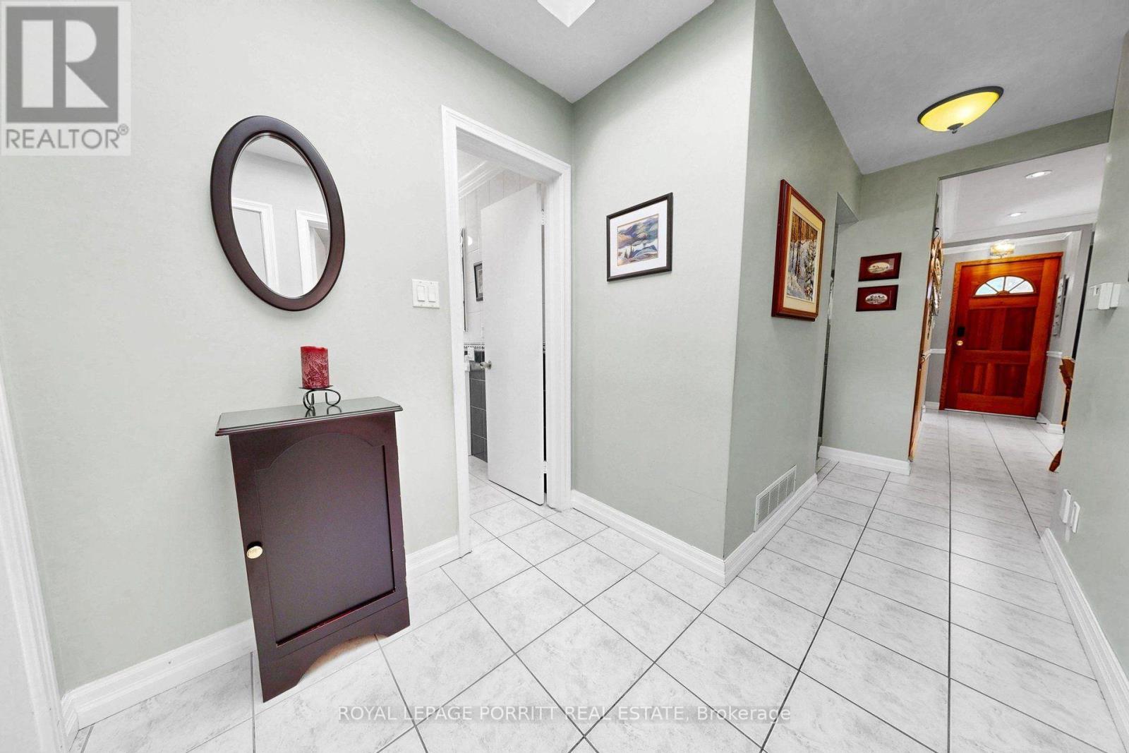 247 Hallmark Avenue, Toronto, Ontario  M8W 4L3 - Photo 13 - W13806298