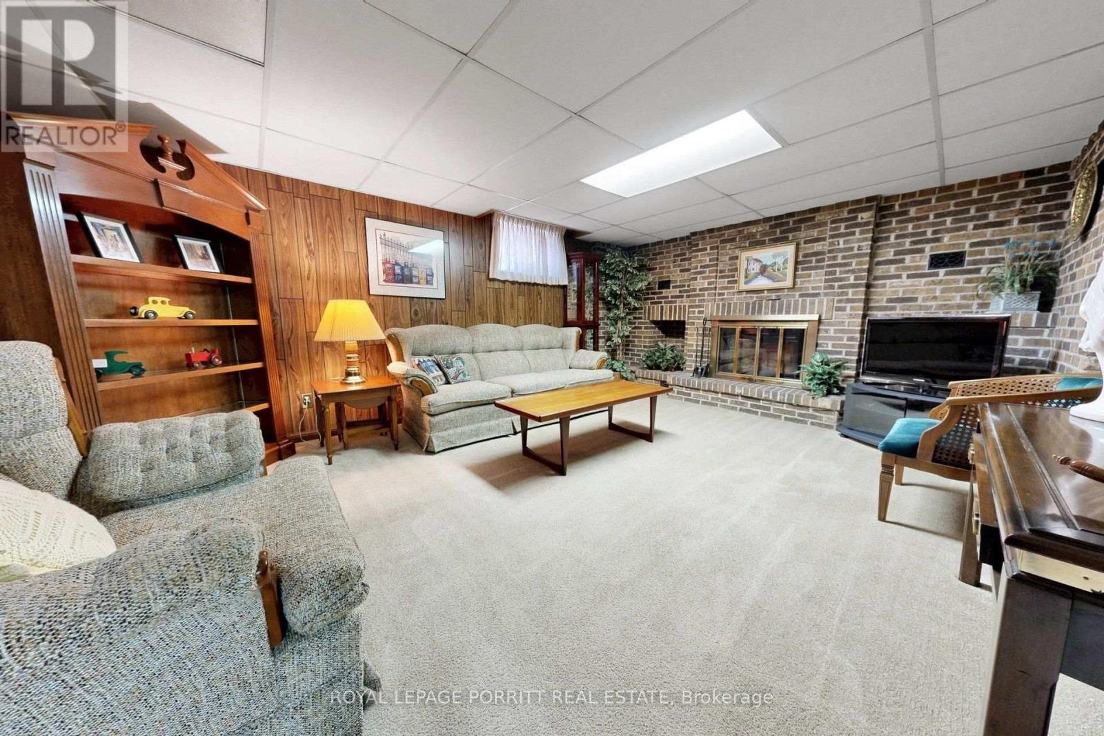 247 Hallmark Avenue, Toronto, Ontario  M8W 4L3 - Photo 21 - W13806298