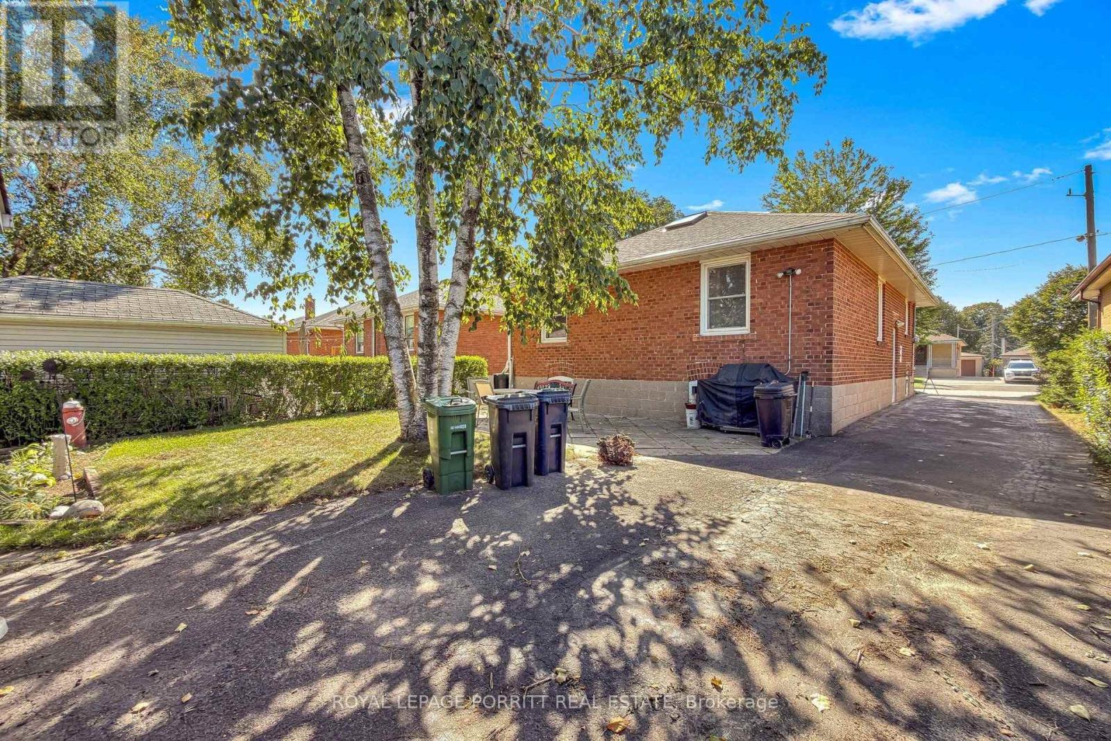 247 Hallmark Avenue, Toronto, Ontario  M8W 4L3 - Photo 26 - W13806298