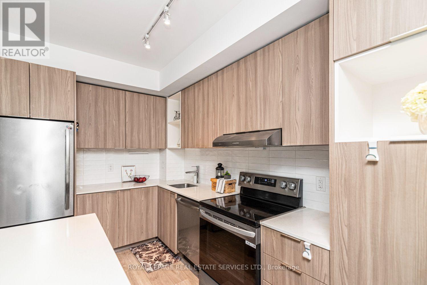 17 - 2530 Eglinton Avenue W, Mississauga, Ontario  L5M 0Z5 - Photo 14 - W13806300
