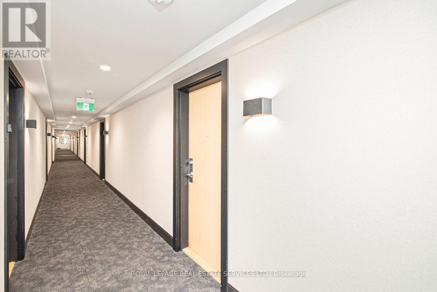 17 - 2530 Eglinton Avenue W, Mississauga, Ontario  L5M 0Z5 - Photo 3 - W13806300