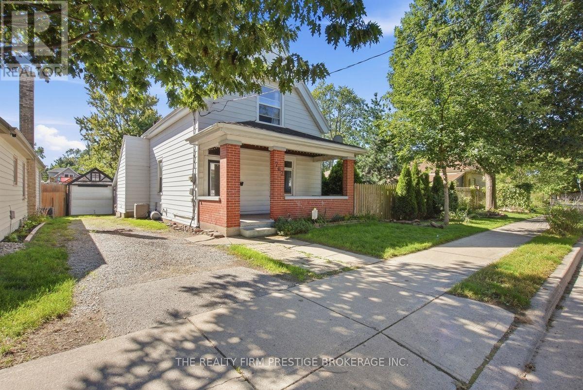767 Elias Street N, London East, Ontario N5W 3N9 - Photo 2 - X13799380
