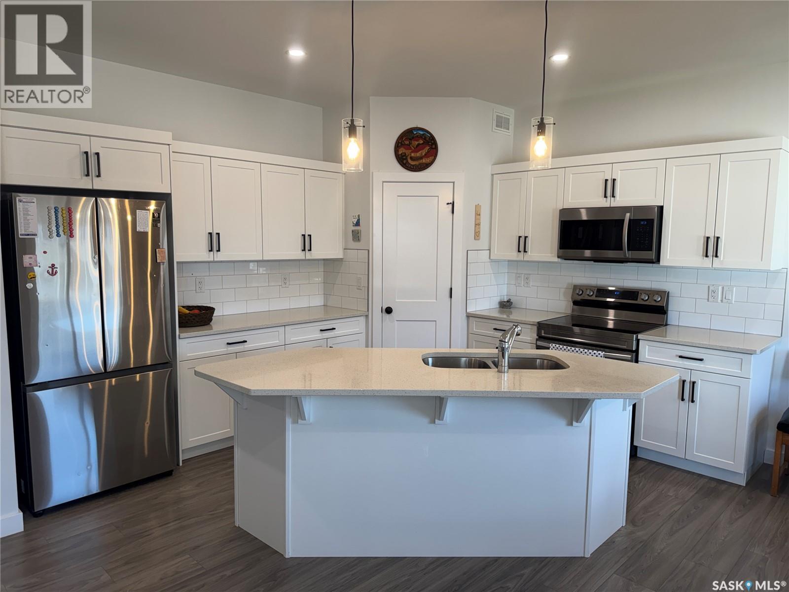 160 Echo LANE photo 7