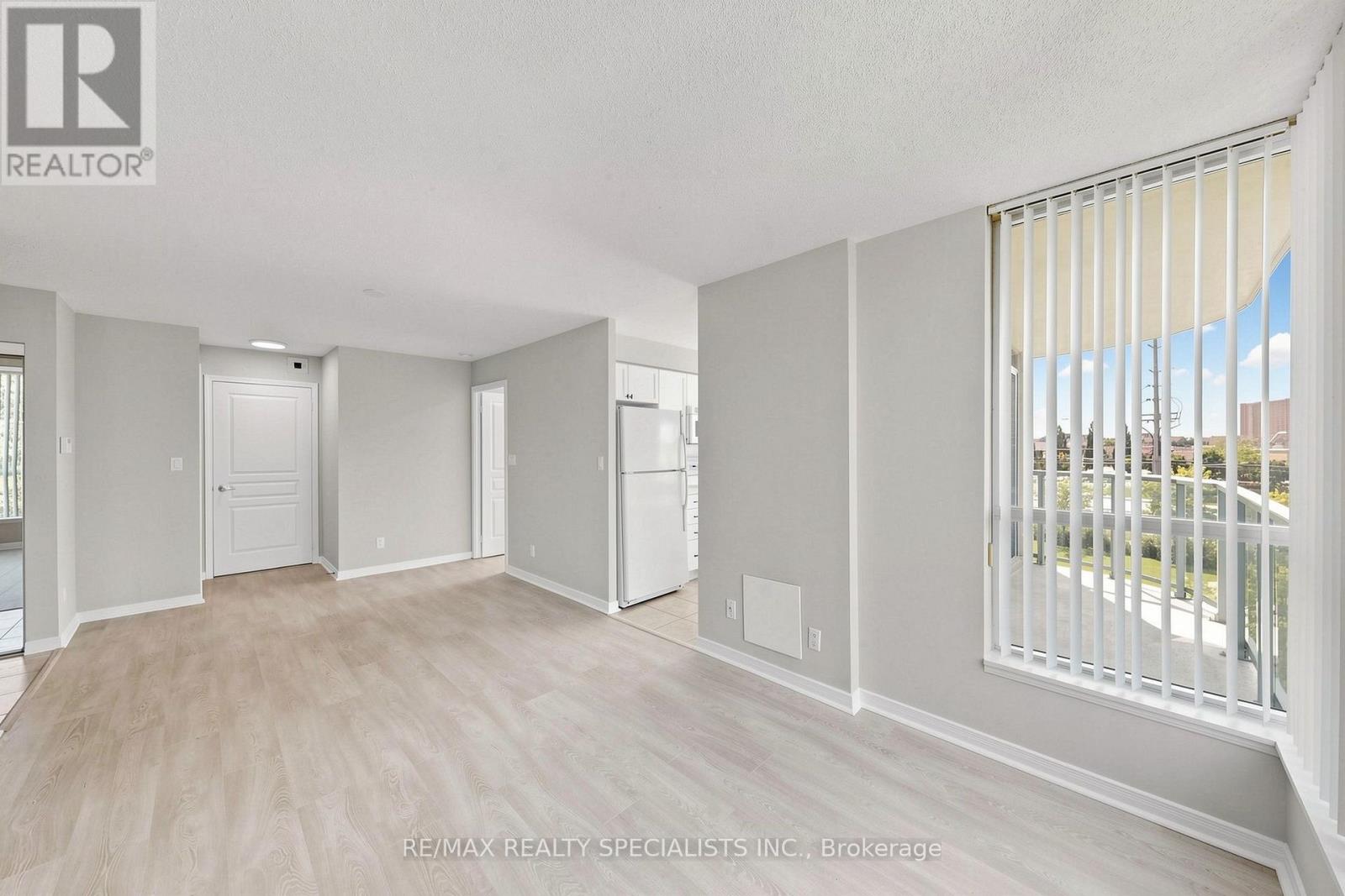 303 - 4879 Kimbermount Avenue, Mississauga, Ontario  L5M 7R8 - Photo 9 - W13635396