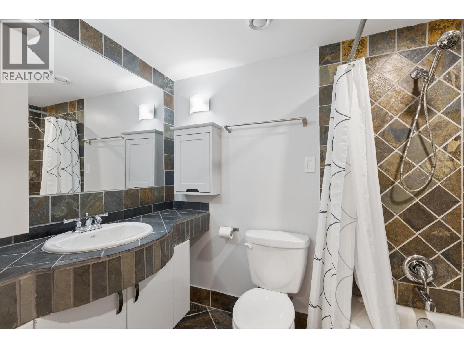 206 2120 W 2nd Avenue, Vancouver, British Columbia  V6K 1H6 - Photo 9 - R3167255
