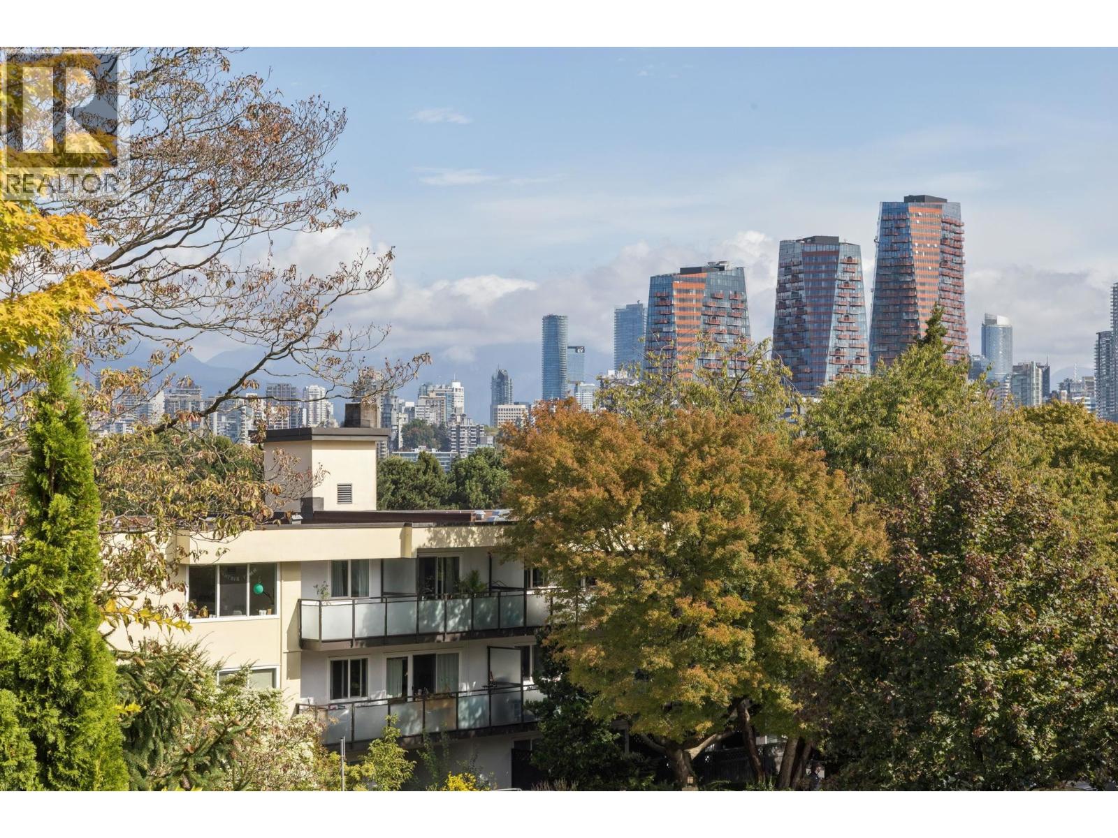 206 2120 W 2nd Avenue, Vancouver, British Columbia  V6K 1H6 - Photo 2 - R3167255