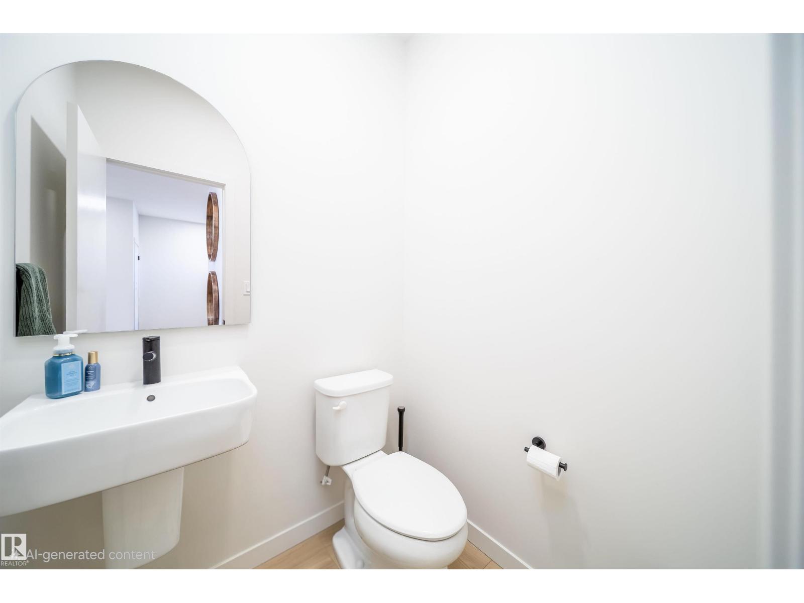 15844 25 AV SW