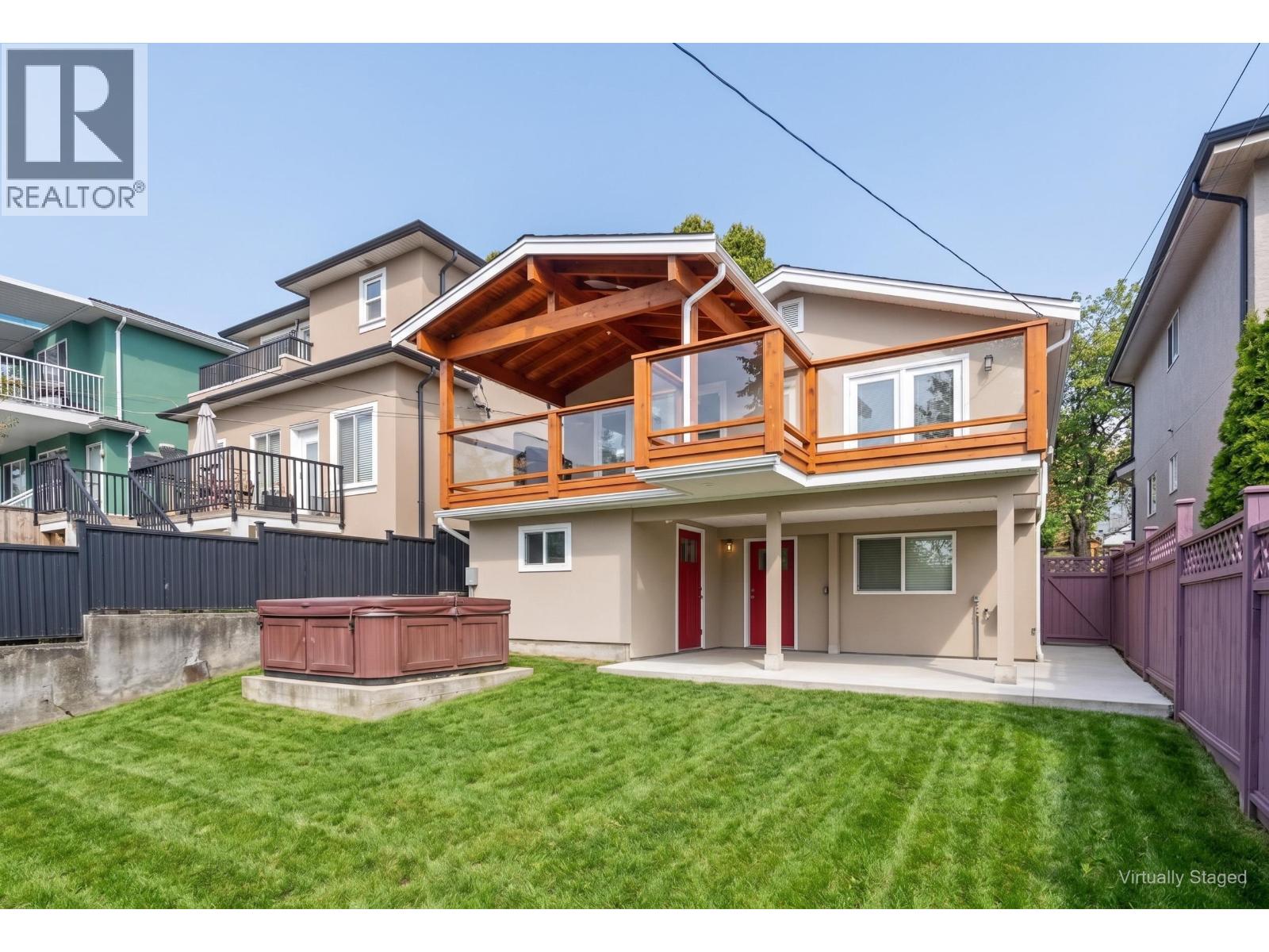 3184 E 8th Avenue, Vancouver, British Columbia  V5M 1X6 - Photo 2 - R3167057