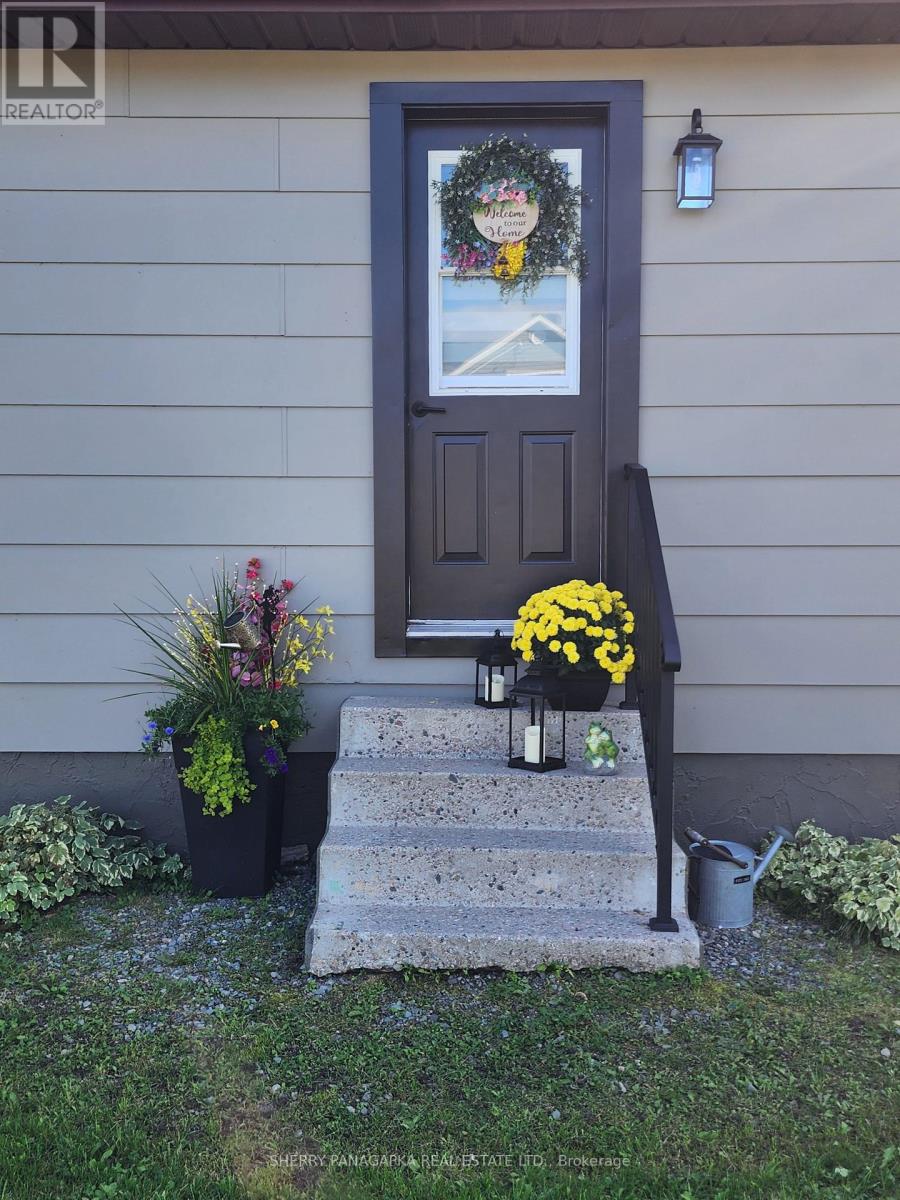 24 Market Street, Kirkland Lake, Ontario  P0K 1L0 - Photo 42 - T13806344