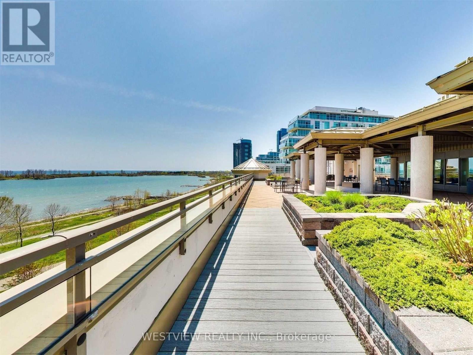 707 - 88 Palace Pier Court, Toronto, Ontario  M8V 4C2 - Photo 8 - W13796718