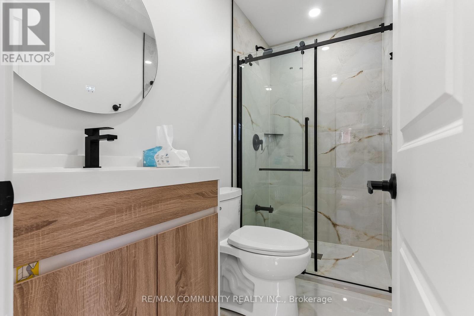 2511 Florentine Place, Pickering, Ontario  L1X 0H3 - Photo 40 - E13806346