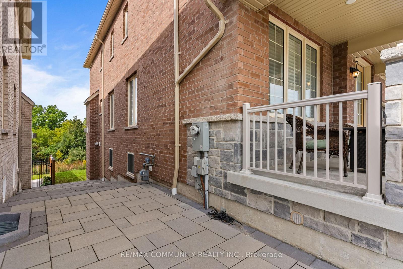 2511 Florentine Place, Pickering, Ontario  L1X 0H3 - Photo 46 - E13806346
