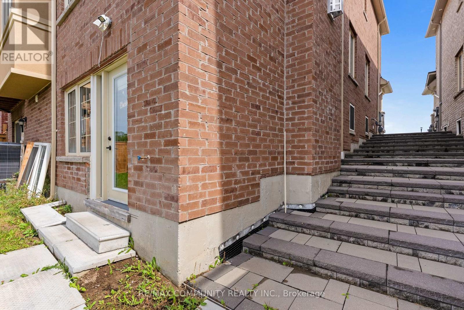 2511 Florentine Place, Pickering, Ontario  L1X 0H3 - Photo 47 - E13806346