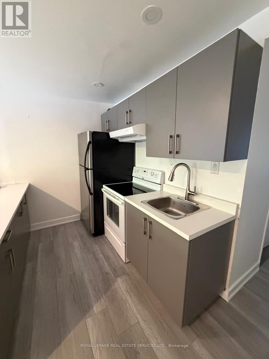 Upper - 1226 King Street W, Toronto, Ontario  M6K 1G4 - Photo 6 - W13806320