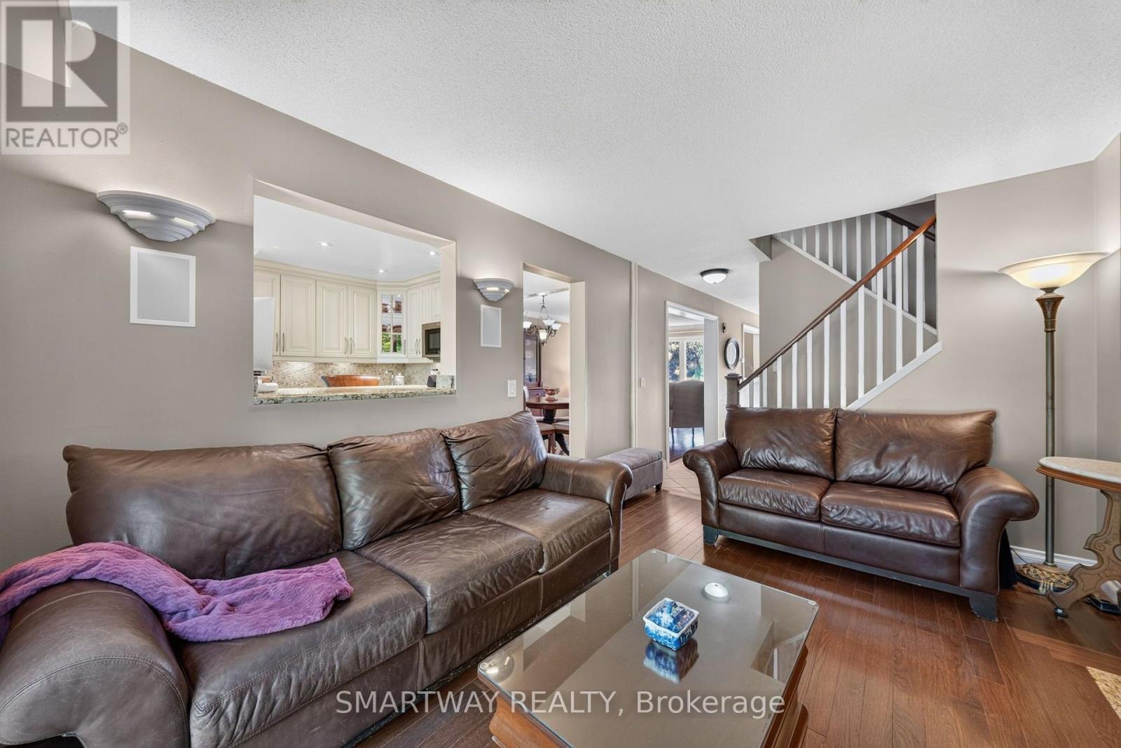102 Rawling Crescent, Brampton, Ontario  L6Z 1N8 - Photo 14 - W13806334