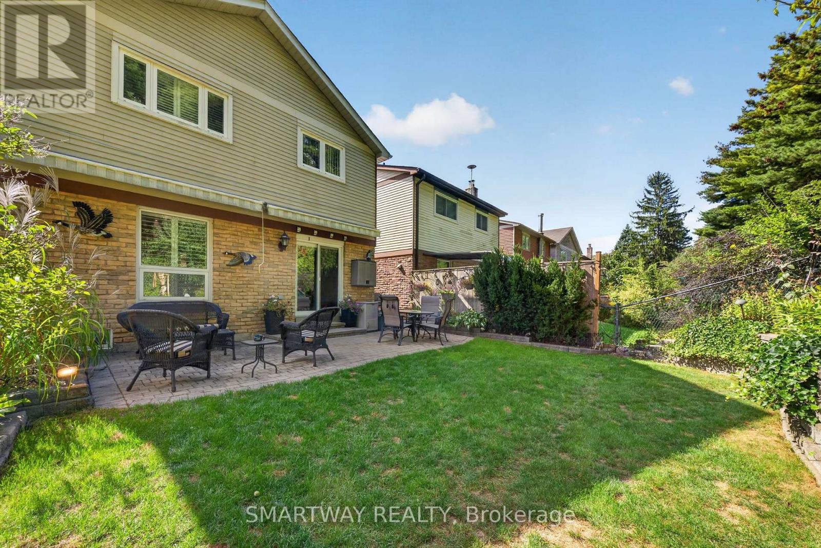 102 Rawling Crescent, Brampton, Ontario  L6Z 1N8 - Photo 39 - W13806334