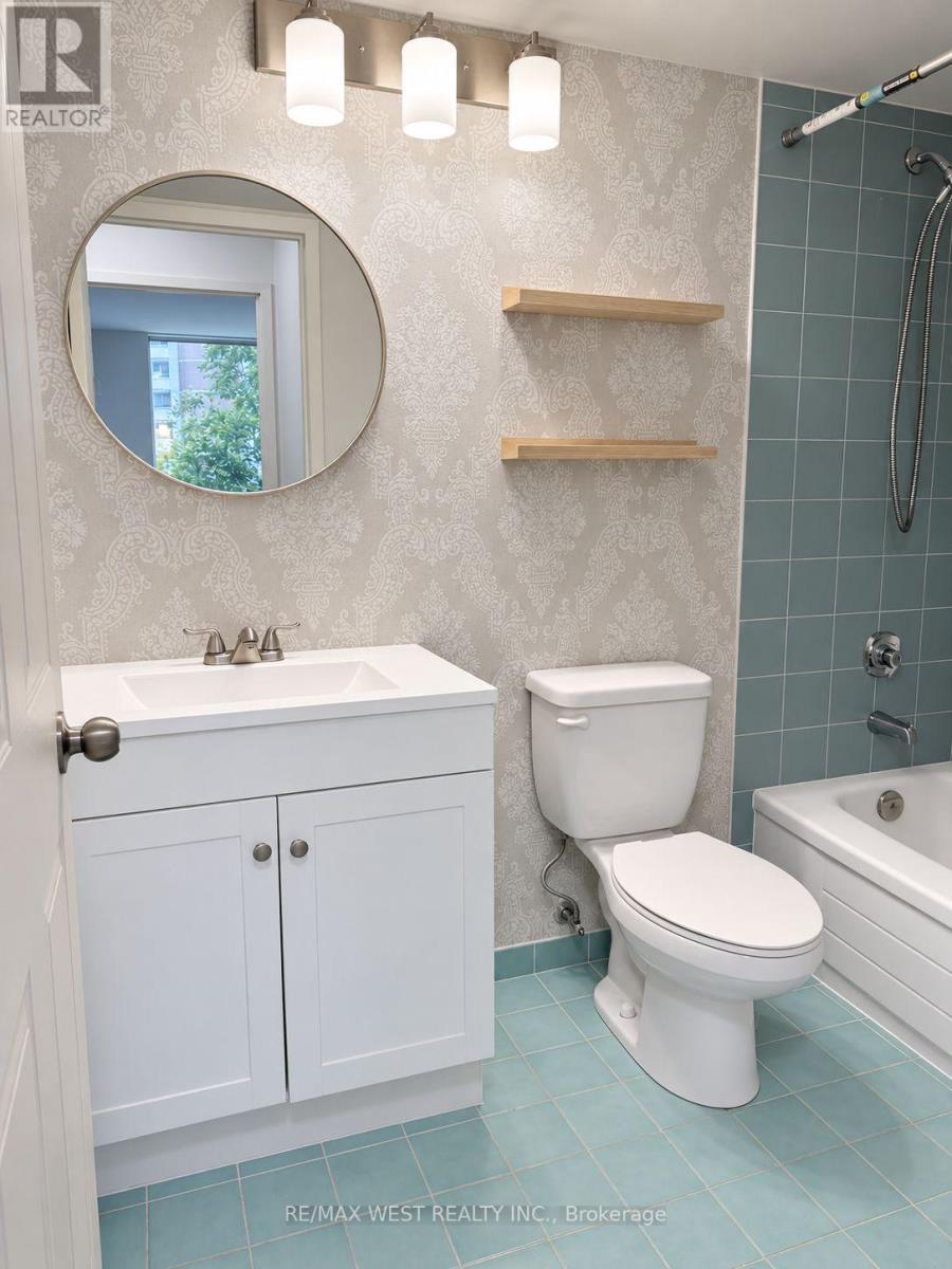 305n - 3 Hickory Tree Road, Toronto, Ontario  M9N 3W5 - Photo 22 - W13806348
