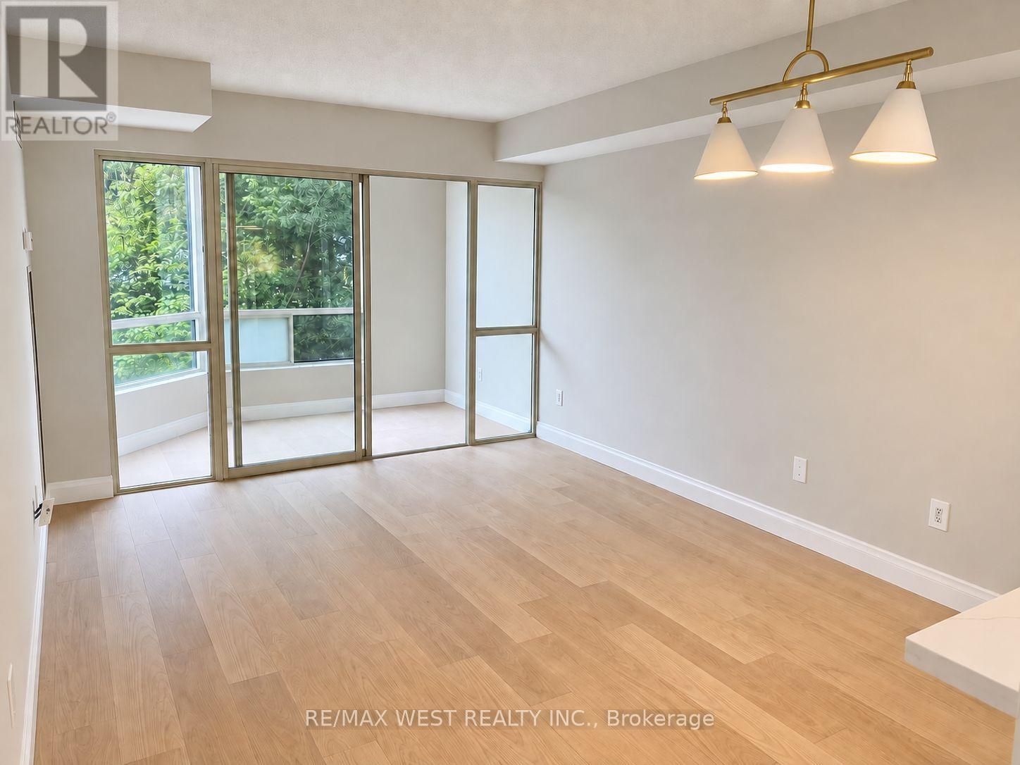 305n - 3 Hickory Tree Road, Toronto, Ontario  M9N 3W5 - Photo 6 - W13806348