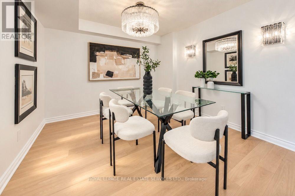 403 - 1 Ripley Avenue, Toronto, Ontario  M6S 4Z6 - Photo 8 - W13806352