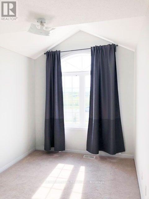 Upper Floor - 32 Pacific Rim Court, Richmond Hill, Ontario  L4E 0W8 - Photo 12 - N13805286