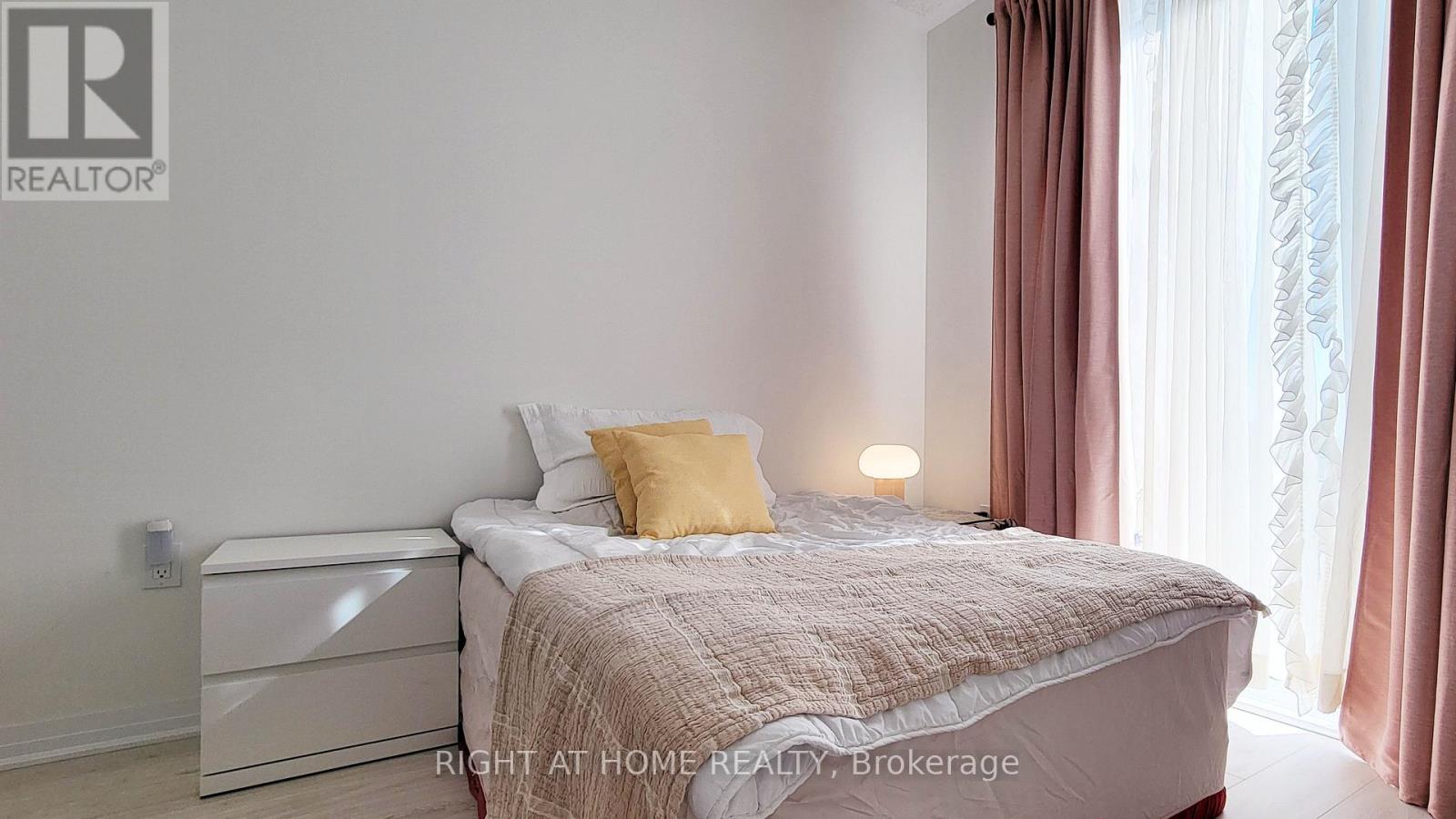 12 - 142 Foamflower Place, Waterloo, Ontario  N2V 0G9 - Photo 36 - X13806358