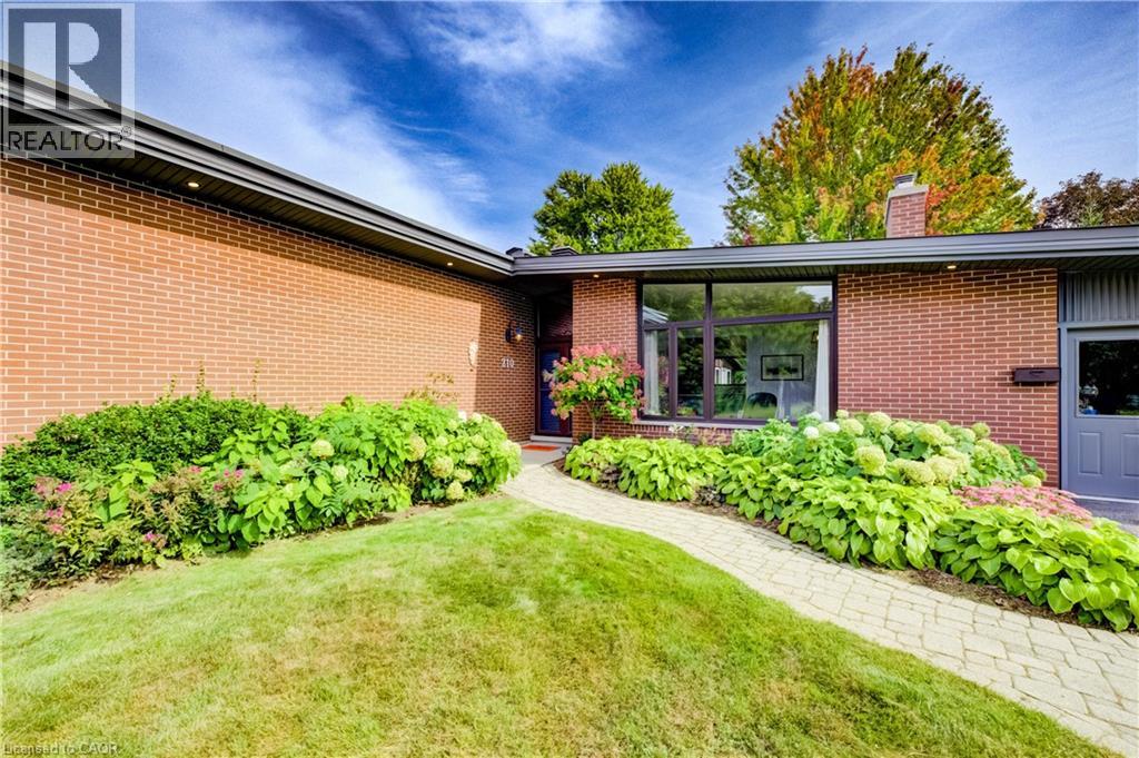 210 Princess Street, Fergus, Ontario  N1M 1Y3 - Photo 2 - 40862855