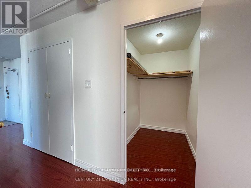 1702 - 10 Parkway Forest Drive, Toronto, Ontario  M2J 1L3 - Photo 10 - C13806364