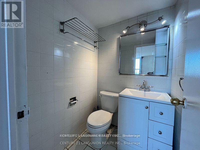 1702 - 10 Parkway Forest Drive, Toronto, Ontario  M2J 1L3 - Photo 11 - C13806364