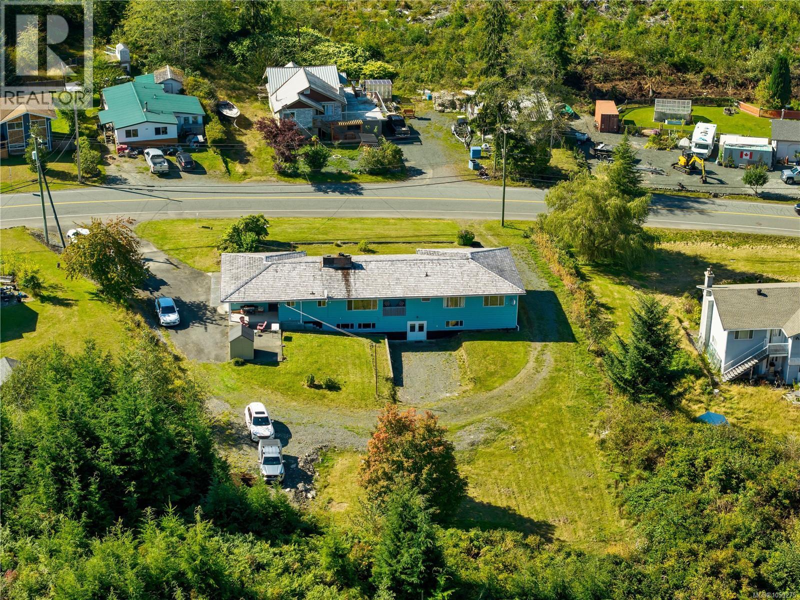 556 Coal Harbour Rd, Port Hardy, British Columbia  V0N 1K0 - Photo 28 - 1050275