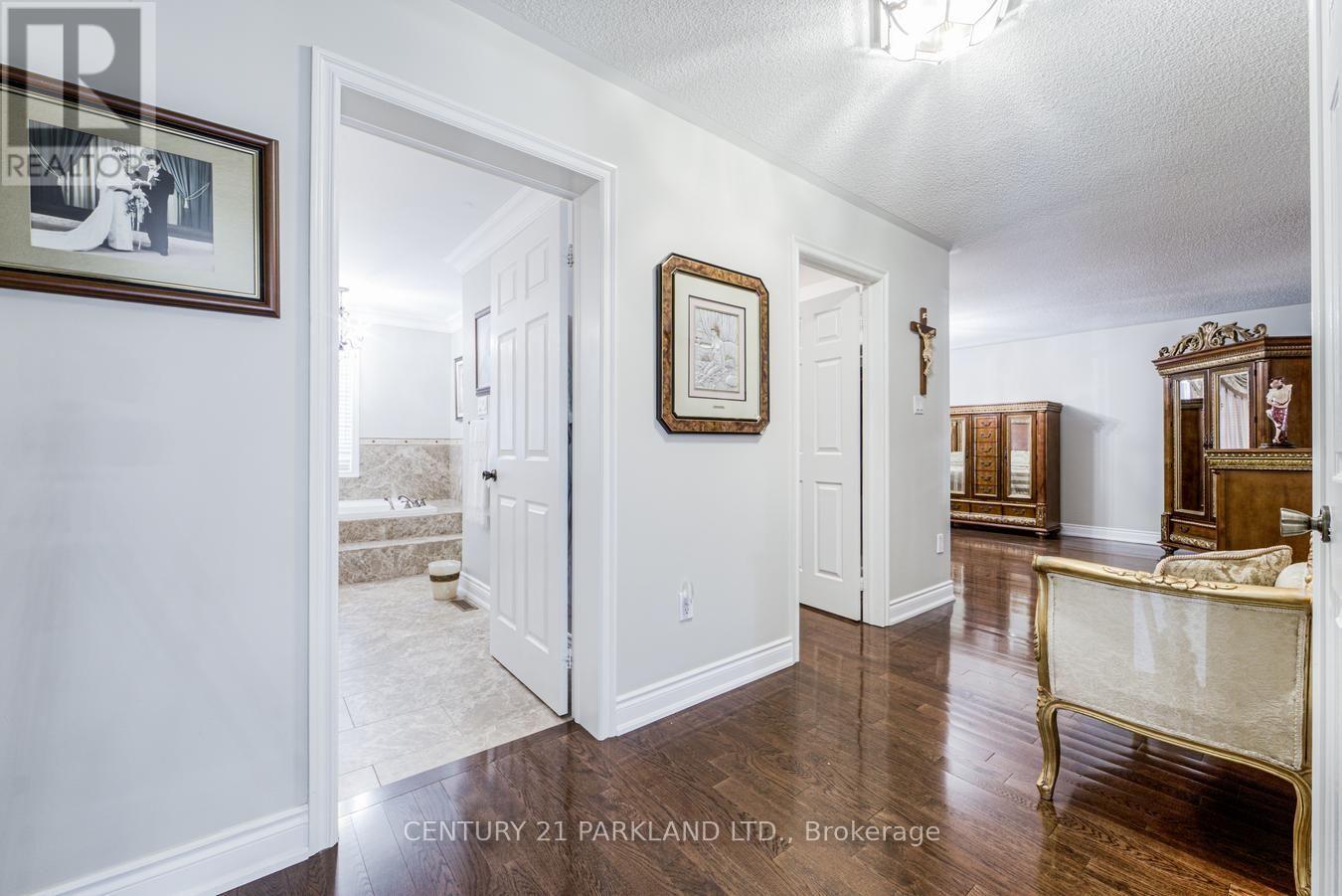 80 Glenayr Road, Richmond Hill, Ontario  L4B 2V5 - Photo 22 - N13806392