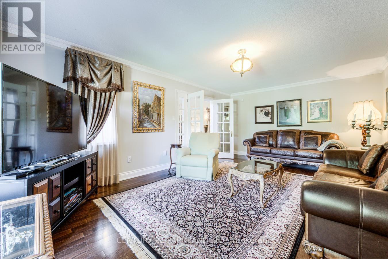 80 Glenayr Road, Richmond Hill, Ontario  L4B 2V5 - Photo 6 - N13806392