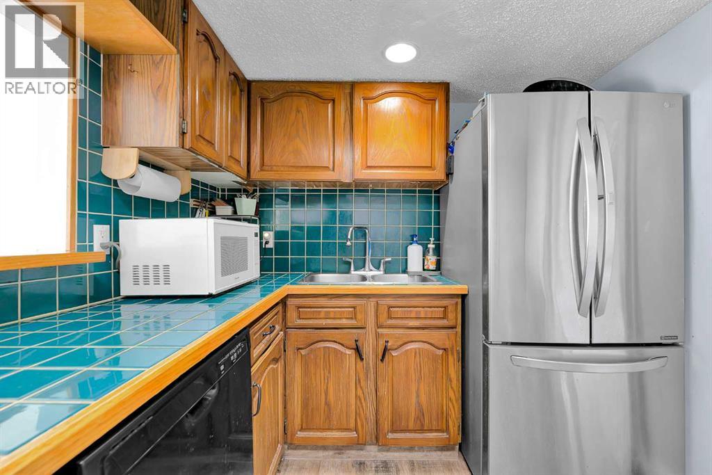 84a Cedarwood Hill SW, Calgary, Alberta  T2W 3H5 - Photo 20 - A2345041