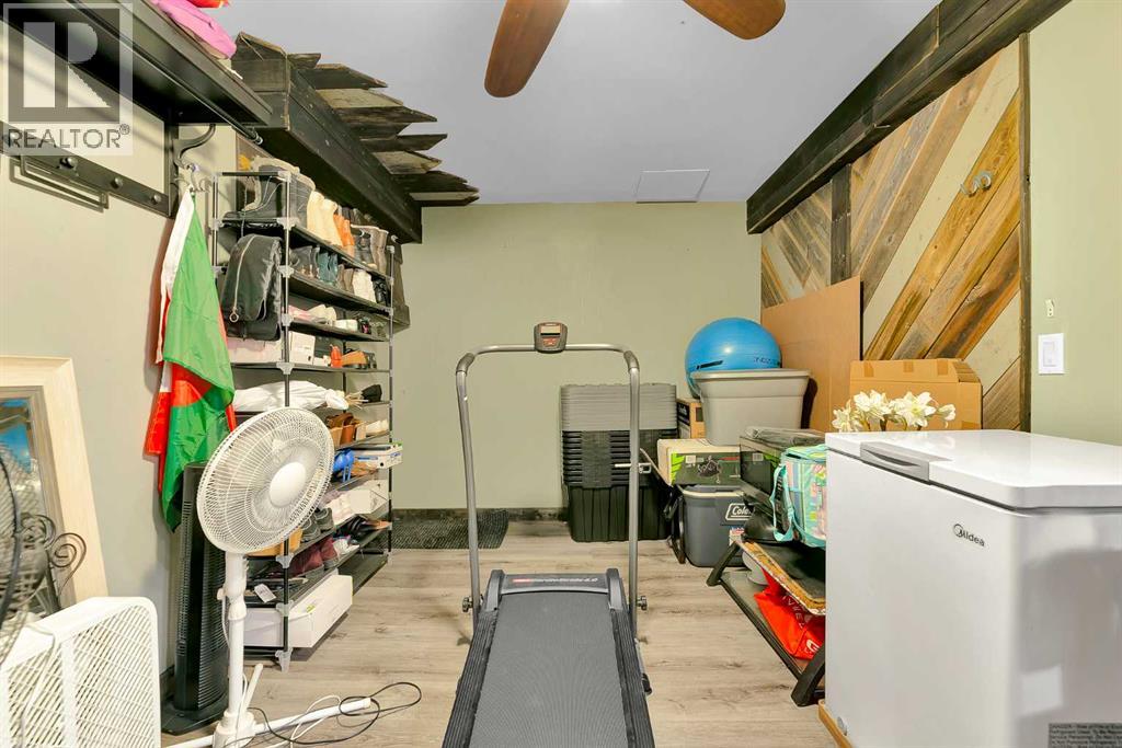 84a Cedarwood Hill SW, Calgary, Alberta  T2W 3H5 - Photo 35 - A2345041