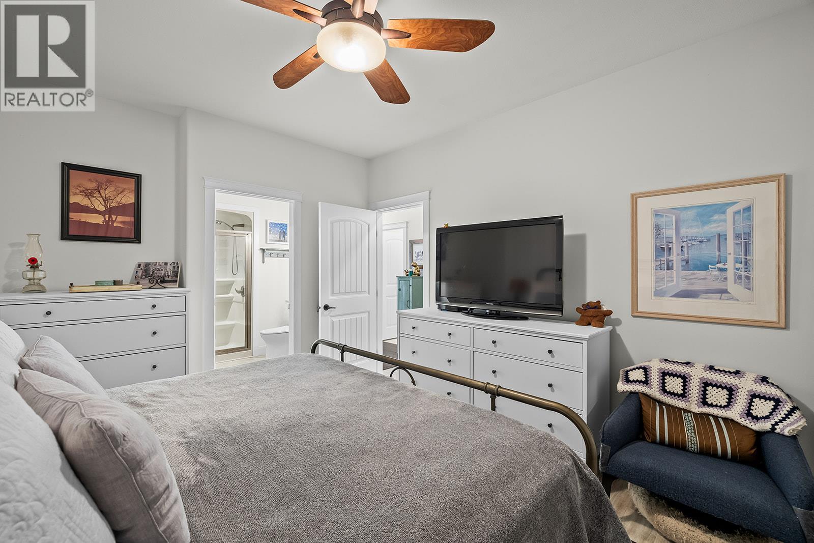4350 Ponderosa Drive Unit# 105 photo 18