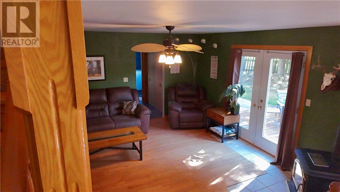16 Meredith, Gore Bay, Ontario  P0P 1H0 - Photo 14 - 2130480