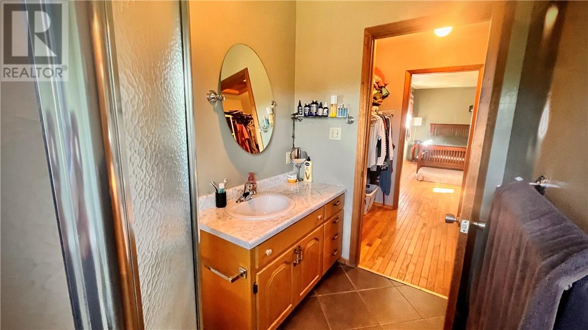 16 Meredith, Gore Bay, Ontario  P0P 1H0 - Photo 38 - 2130480