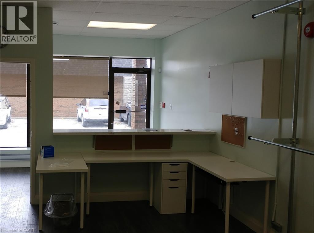 5291 Lakeshore Road Unit# 8, Burlington, Ontario  L7L 1C7 - Photo 6 - 40860050