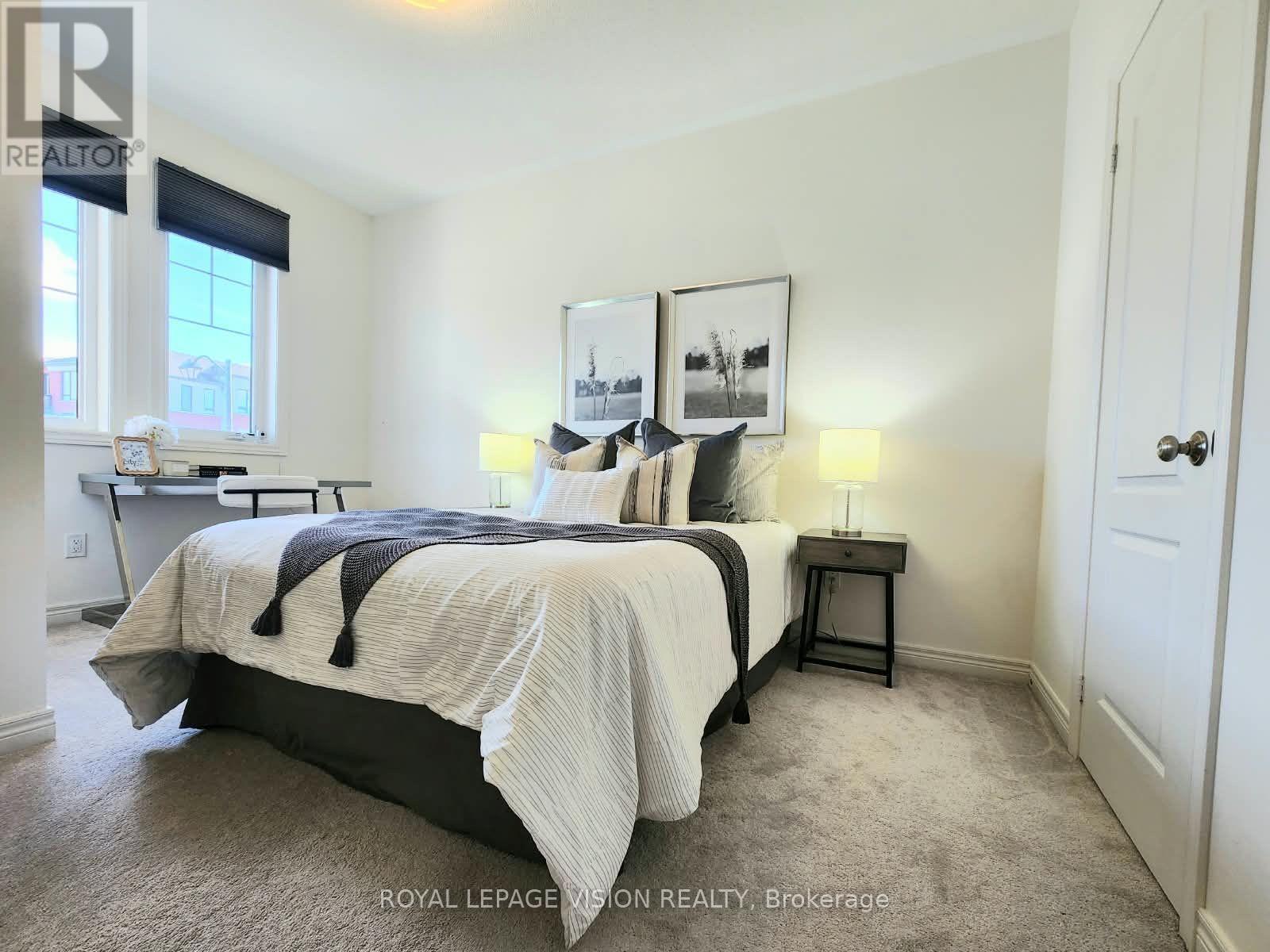 360 William Graham Drive, Aurora, Ontario  L4G 0Z9 - Photo 10 - N13606924