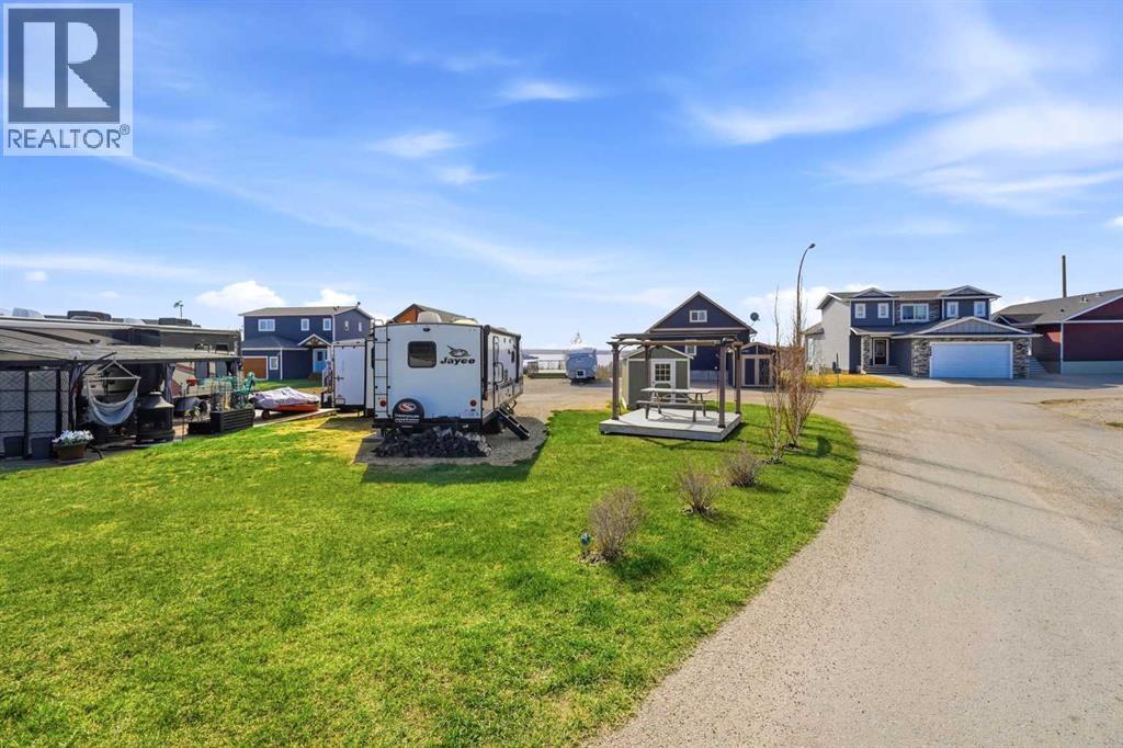 6074, 25054 South Pine Lake Road, Rural Red Deer County, Alberta  T0M 1R0 - Photo 20 - A2346398